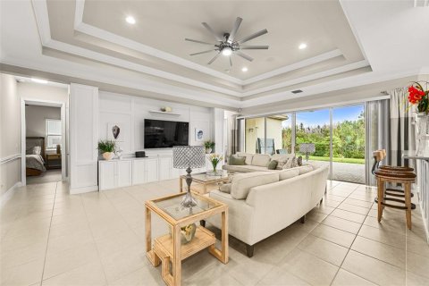 Casa en venta en Wesley Chapel, Florida, 3 dormitorios, 291.43 m2 № 1734719 - foto 5