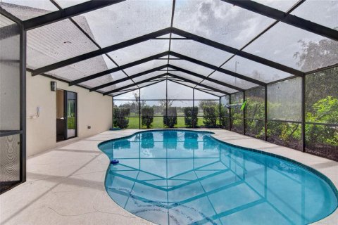 House in Longwood, Florida 4 bedrooms, 199.65 sq.m. № 2395822 - photo 2