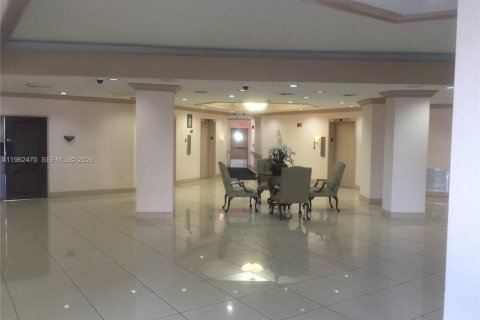 Купить кондоминиум в Майами, Флорида 1 спальня, 76.64м2, № 2025424 - фото 20