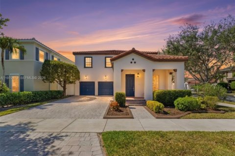 Villa ou maison à Miami, Floride 4 chambres, 278.71 m2 № 2040206