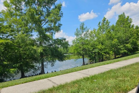 House in Orlando, Florida 3 bedrooms, 97.55 sq.m. № 1736983 - photo 26