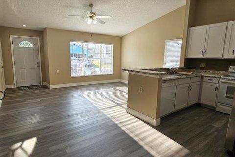 House in Orlando, Florida 3 bedrooms, 97.55 sq.m. № 1736983 - photo 8