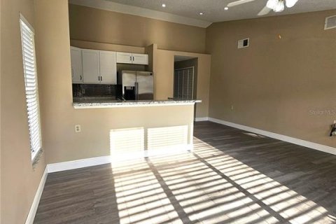 Casa en venta en Orlando, Florida, 3 dormitorios, 97.55 m2 № 1736983 - foto 5