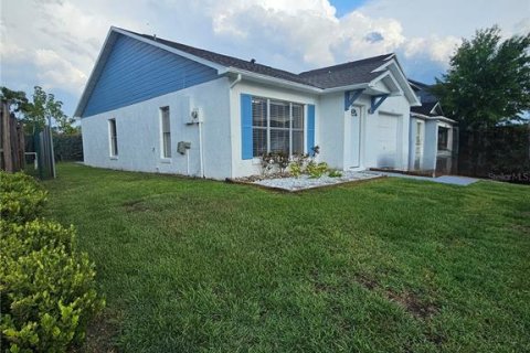House in Orlando, Florida 3 bedrooms, 97.55 sq.m. № 1736983 - photo 21