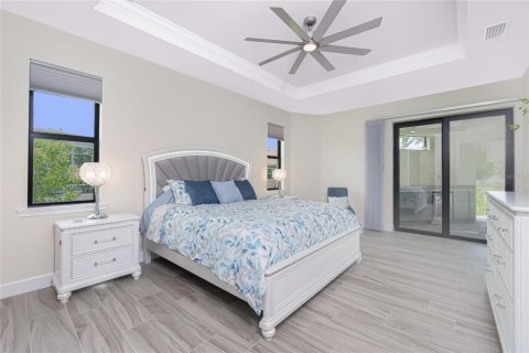House in Punta Gorda, Florida 3 bedrooms, 215.44 sq.m. № 1782155 - photo 30