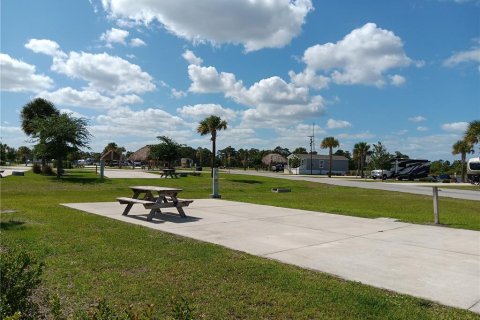 Land in Lake Wales, Florida № 2218437 - photo 4