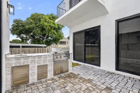 Villa ou maison à vendre à West Palm Beach, Floride: 4 chambres, 172.98 m2 № 2344268 - photo 29