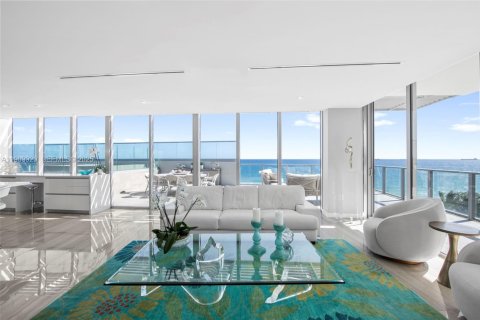 Condo in Fort Lauderdale, Florida, 4 bedrooms  № 2054096 - photo 6