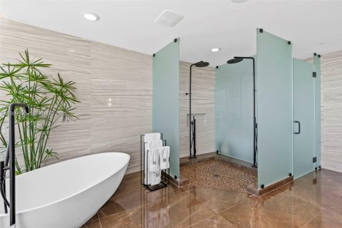 Condo in Fort Lauderdale, Florida, 4 bedrooms  № 2054096 - photo 20