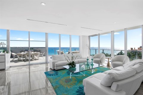 Condo in Fort Lauderdale, Florida, 4 bedrooms  № 2054096 - photo 14