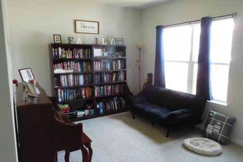 House in Mount Dora, Florida 4 bedrooms, 253.34 sq.m. № 1791361 - photo 7