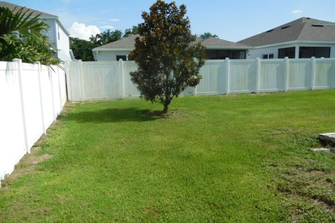 House in Mount Dora, Florida 4 bedrooms, 253.34 sq.m. № 1791361 - photo 15