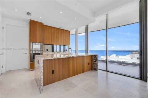 Copropriété à louer à Miami, Floride: 2 chambres, 109.53 m2 № 2242720 - photo 14