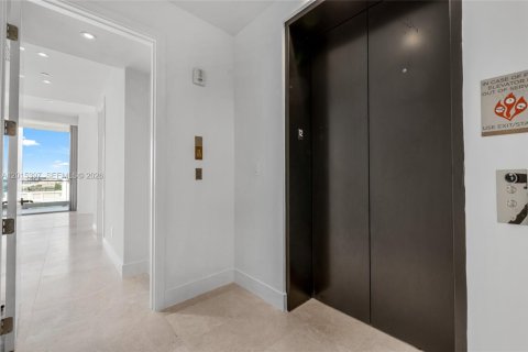 Copropriété à louer à Miami, Floride: 2 chambres, 109.53 m2 № 2242720 - photo 6