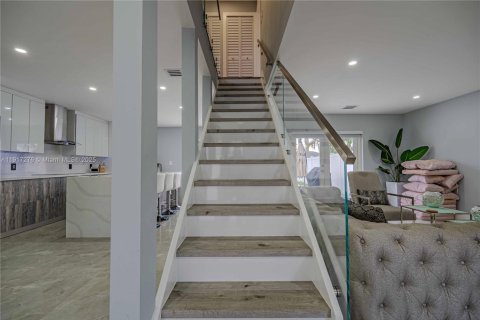 Купить виллу или дом в Майами-Гарденс, Флорида 3 спальни, 141.21м2, № 1973463 - фото 20