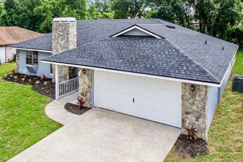 House in Lakeland, Florida 3 bedrooms, 180.79 sq.m. № 1771608 - photo 17