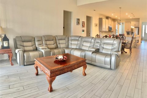 Villa ou maison à vendre à Orlando, Floride: 5 chambres, 259.48 m2 № 2137691 - photo 5