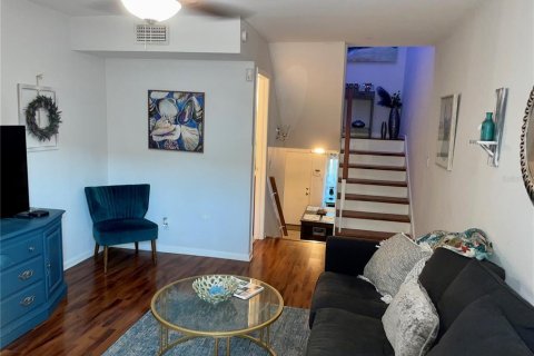 Adosado en alquiler en Tampa, Florida, 2 dormitorios, 96.99 m2 № 1904906 - foto 6
