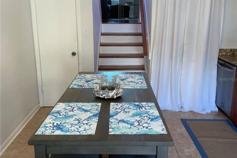 Adosado en alquiler en Tampa, Florida, 2 dormitorios, 96.99 m2 № 1904906 - foto 15
