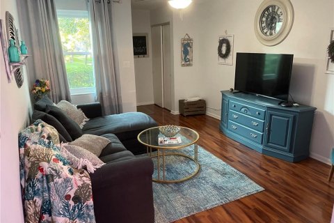 Adosado en alquiler en Tampa, Florida, 2 dormitorios, 96.99 m2 № 1904906 - foto 7