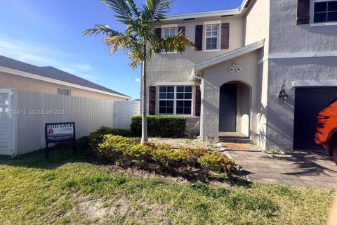 Villa ou maison à vendre à Homestead, Floride: 4 chambres, 248.98 m2 № 2069253 - photo 2