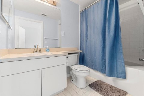 Condominio en alquiler en Orlando, Florida, 2 dormitorios, 111.95 m2 № 1909159 - foto 13