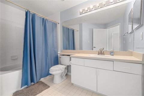 Condominio en alquiler en Orlando, Florida, 2 dormitorios, 111.95 m2 № 1909159 - foto 4