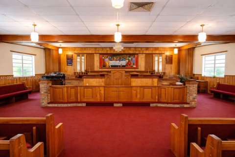 Купить коммерческую недвижимость в Майами, Флорида № 2058216 - фото 9