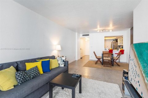 Copropriété à louer à Hallandale Beach, Floride: 1 chambre, 52.95 m2 № 1729539 - photo 23