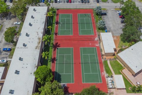 Copropriété à vendre à Hollywood, Floride: 1 chambre, 60.39 m2 № 2047808 - photo 15