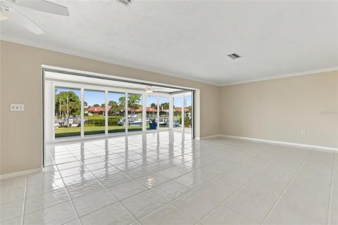 Casa en venta en Nokomis, Florida, 3 dormitorios, 208.75 m2 № 2437266 - foto 8