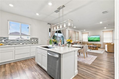 Villa ou maison à vendre à Seffner, Floride: 5 chambres, 285.67 m2 № 2347821 - photo 4