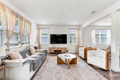 Villa ou maison à vendre à Seffner, Floride: 5 chambres, 285.67 m2 № 2347821 - photo 11