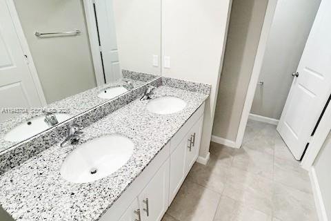 Снять в аренду таунхаус в Стьюарт, Флорида 3 спальни, 137.03м2, № 2000566 - фото 26