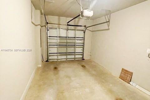 Снять в аренду таунхаус в Стьюарт, Флорида 3 спальни, 137.03м2, № 2000566 - фото 10