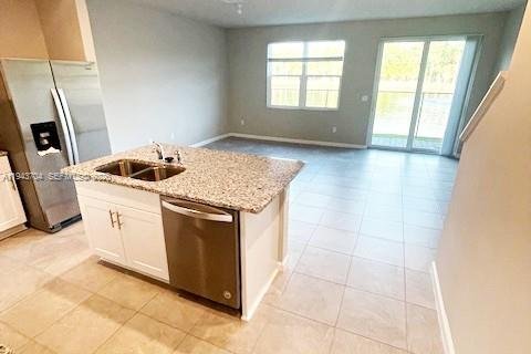 Снять в аренду таунхаус в Стьюарт, Флорида 3 спальни, 137.03м2, № 2000566 - фото 16