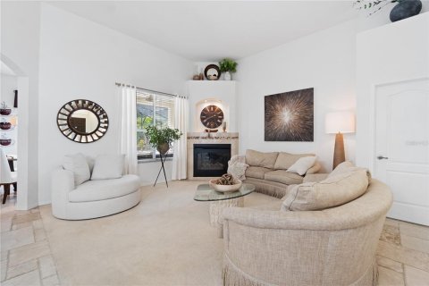 Villa ou maison à vendre à Ocoee, Floride: 4 chambres, 209.96 m2 № 2414895 - photo 5