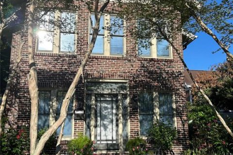 Duplex in Tampa, Florida 5 bedrooms, 286.88 sq.m. № 2101986 - photo 2