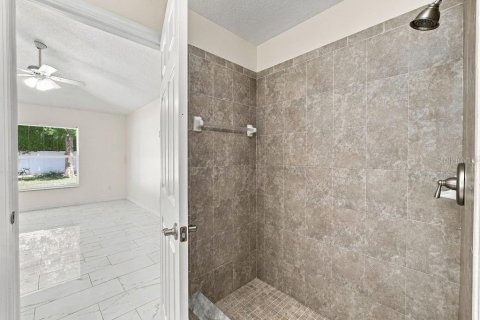 Villa ou maison à louer à Apopka, Floride: 3 chambres, 139.73 m2 № 2416500 - photo 24