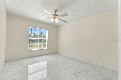 Villa ou maison à louer à Apopka, Floride: 3 chambres, 139.73 m2 № 2416500 - photo 22