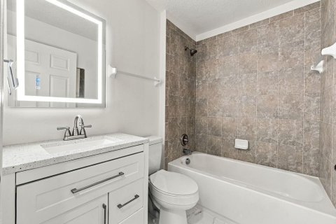 Villa ou maison à louer à Apopka, Floride: 3 chambres, 139.73 m2 № 2416500 - photo 18