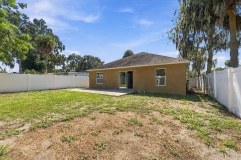 Villa ou maison à louer à Apopka, Floride: 3 chambres, 139.73 m2 № 2416500 - photo 30