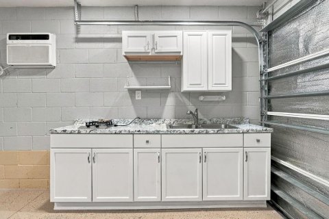 Villa ou maison à louer à Apopka, Floride: 3 chambres, 139.73 m2 № 2416500 - photo 27