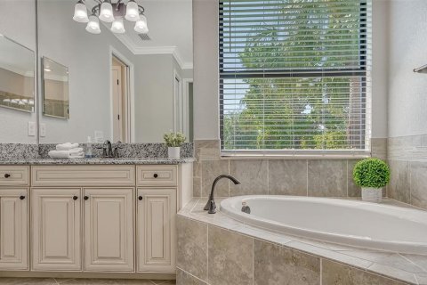 Villa ou maison à louer à Bradenton, Floride: 3 chambres, 208.84 m2 № 1841723 - photo 27