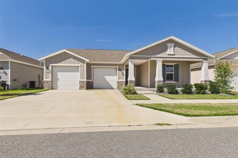 House in Ocala, Florida 3 bedrooms, 205.96 sq.m. № 2195123