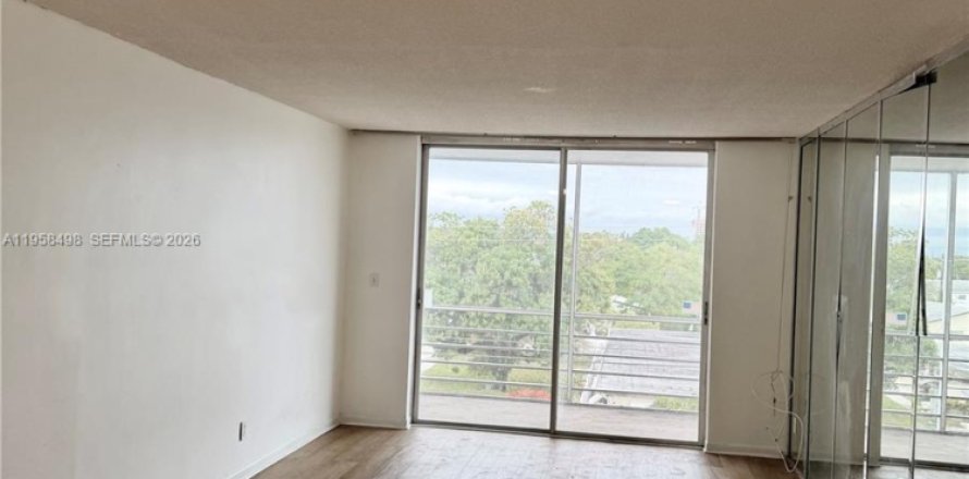 Condo à Hollywood, Floride, 1 chambre  № 2022261