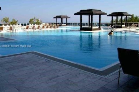 Copropriété à louer à Hallandale Beach, Floride: 1 chambre, 78.41 m2 № 1932504 - photo 27