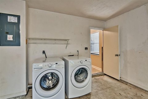 Купить виллу или дом в Гейнсвилл, Флорида 3 комнаты, 125.6м2, № 1652328 - фото 22