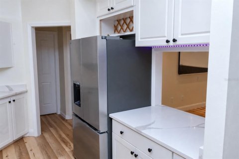 Casa en venta en Winter Haven, Florida, 4 dormitorios, 192.21 m2 № 2418584 - foto 10