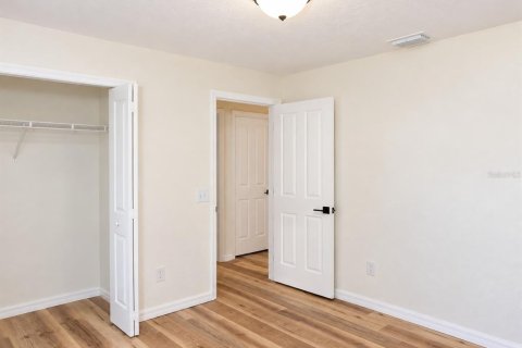 Casa en venta en Winter Haven, Florida, 4 dormitorios, 192.21 m2 № 2418584 - foto 20